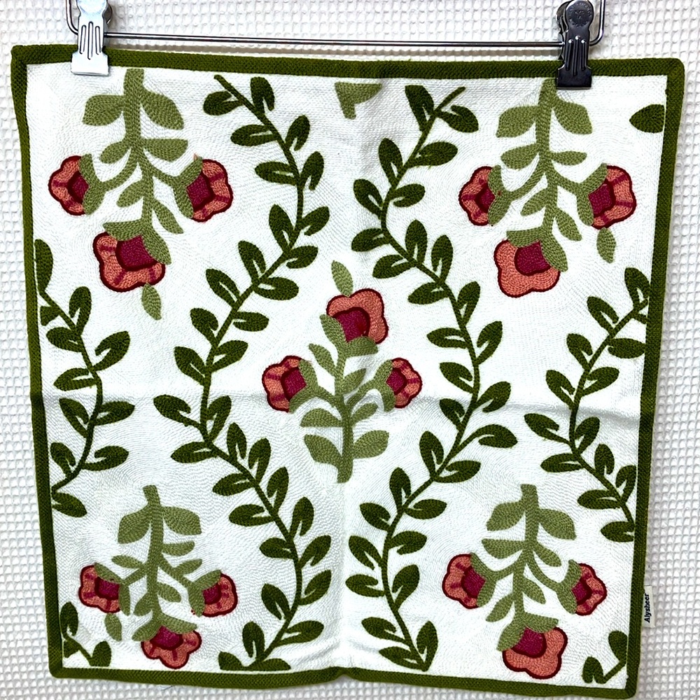 Alysheer pillow cover